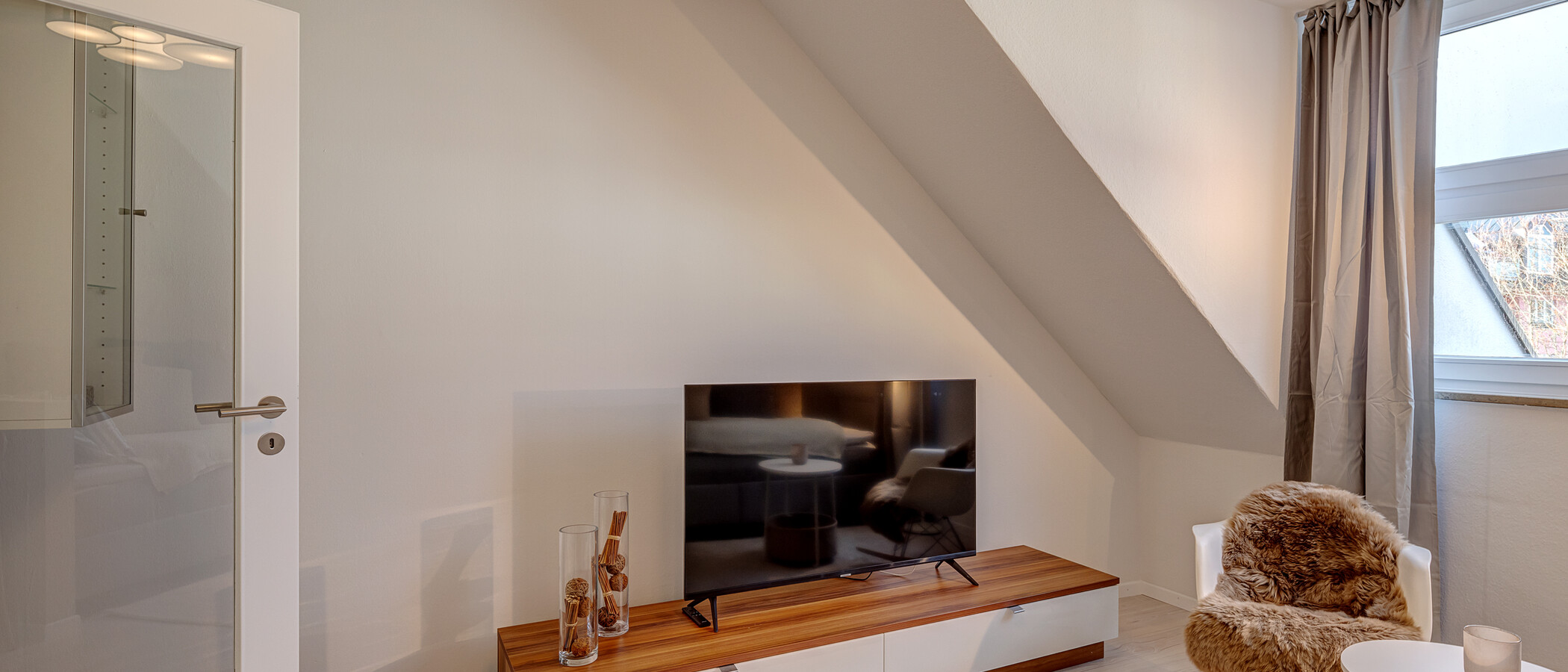 Apartment München Maxvorstadt - Universitätsviertel 04 Wohnbereich 5870