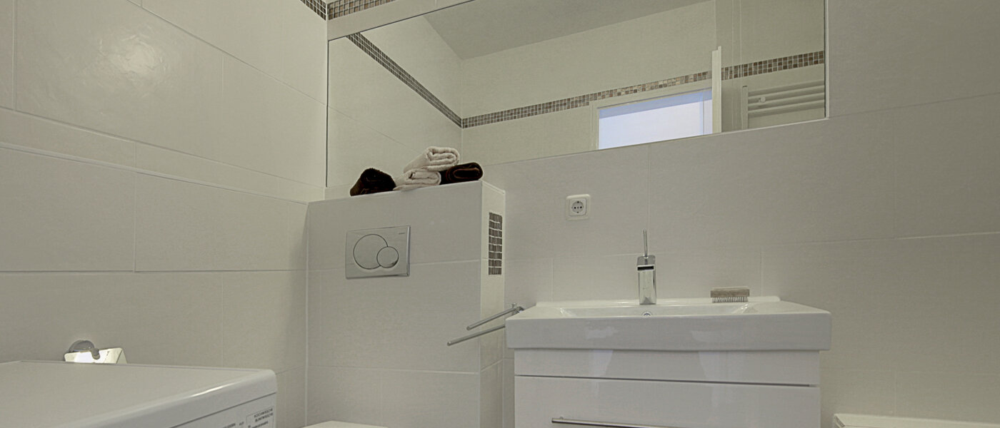 Wohnung München Moosach 02 Badezimmer 5951