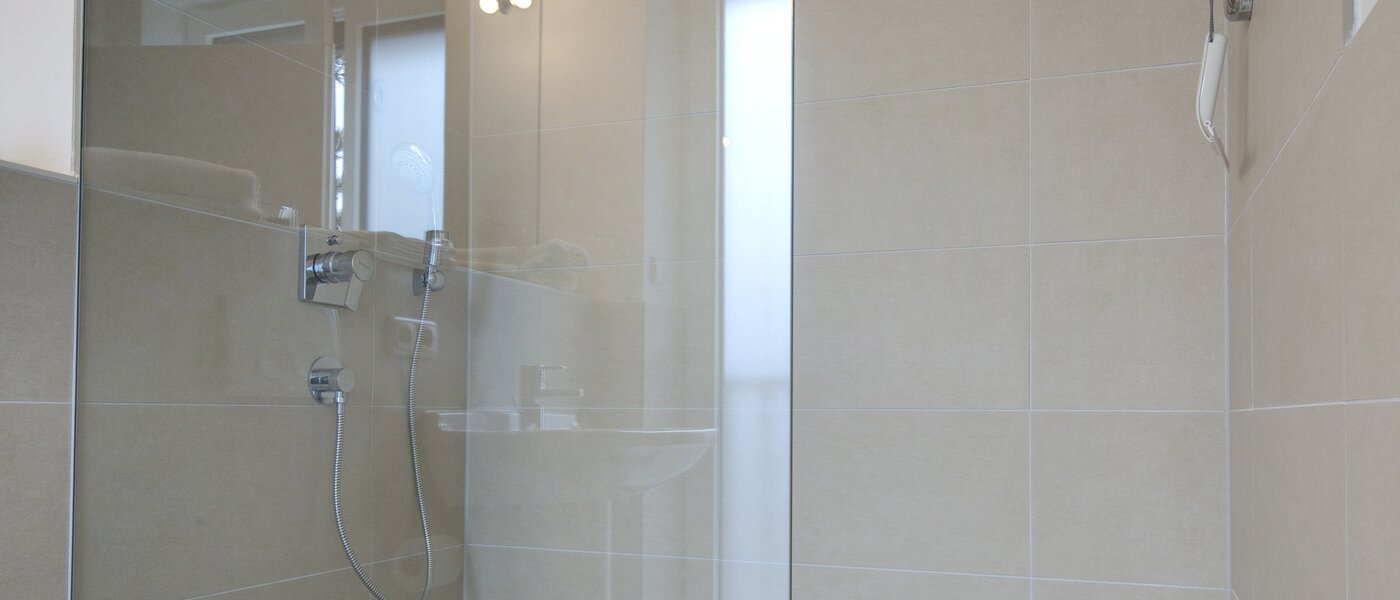 Wohnung München Großhadern 02 Badezimmer 5980