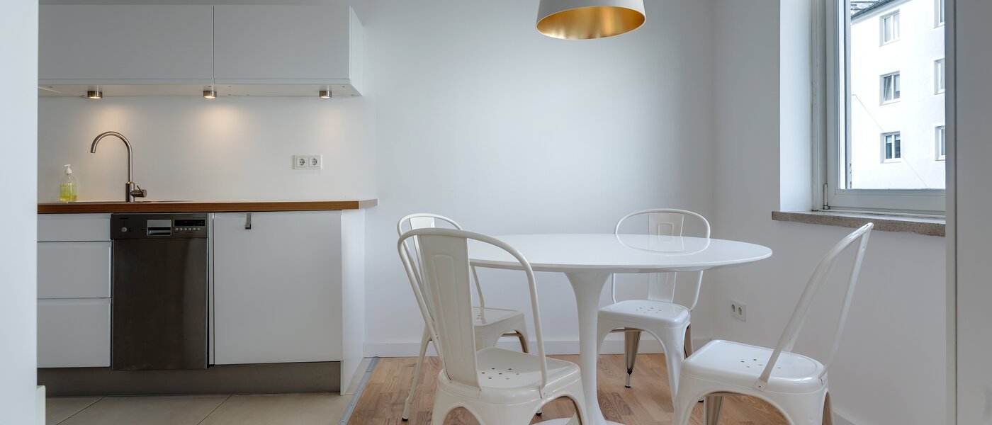 Wohnung München Schwabing 01 Küche 5987