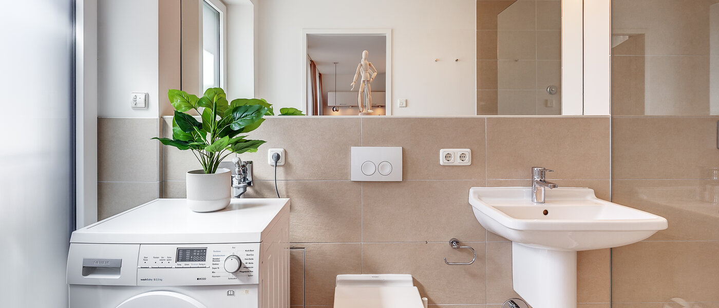 Wohnung München Großhadern 02 Badezimmer 6000