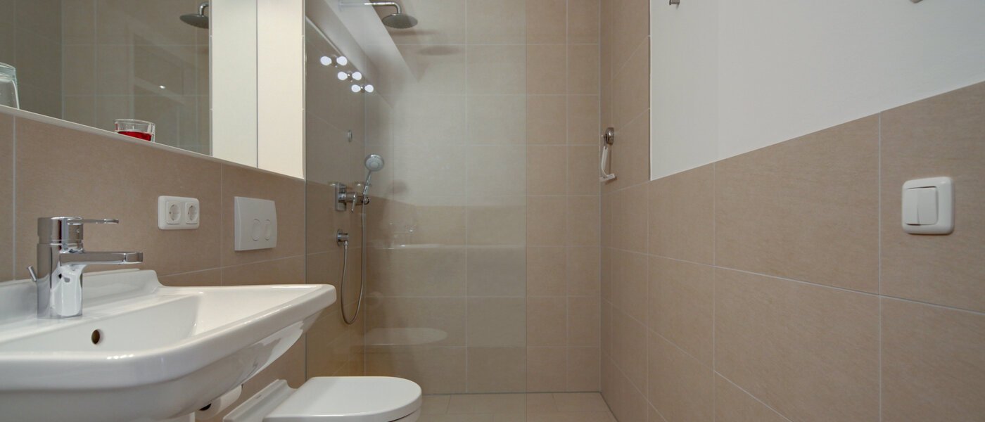 Wohnung München Großhadern 02 Badezimmer 6004