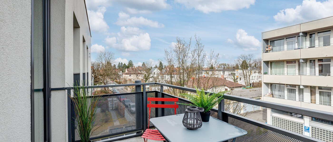 Apartment München Großhadern 02 Balkon 6006