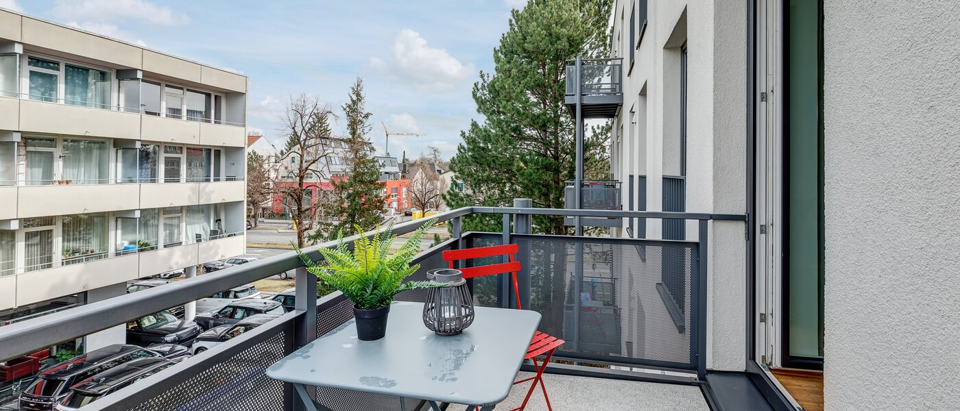 Apartment München Großhadern 03 Balkon 6006