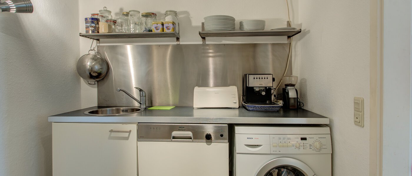 Wohnung München Maxvorstadt - Universitätsviertel 01 Küche 6047