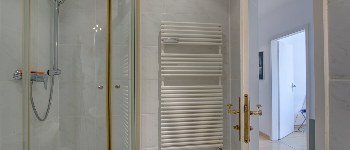 Wohnung München Maxvorstadt - Universitätsviertel 02 Badezimmer 6047