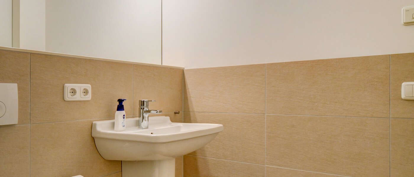 Apartment München Großhadern 04 Badezimmer 6060