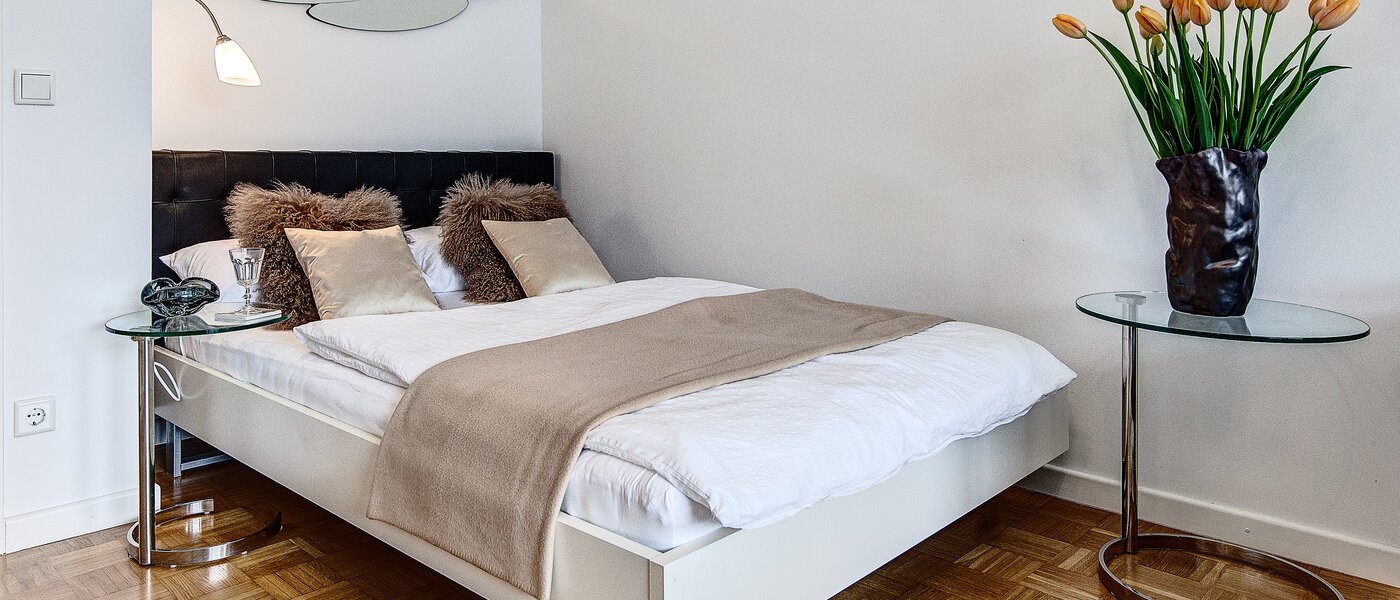 Wohnung München Arabellapark 01 Schlafen 6126