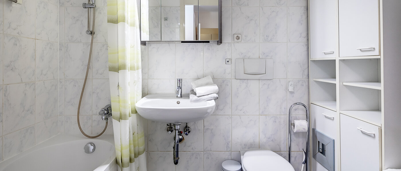 Wohnung München Schwabing-Nord (zw. Belgrad- & Leopoldstraße) 01 Badezimmer 6131