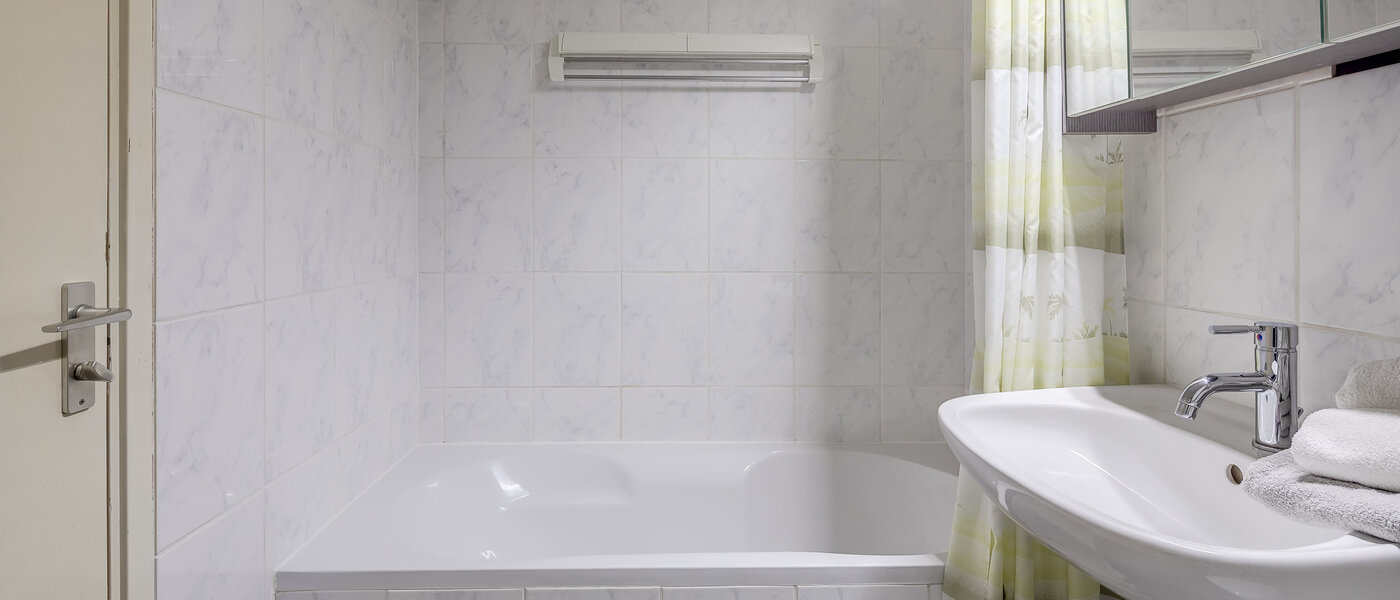 Wohnung München Schwabing-Nord (zw. Belgrad- & Leopoldstraße) 02 Badezimmer 6131