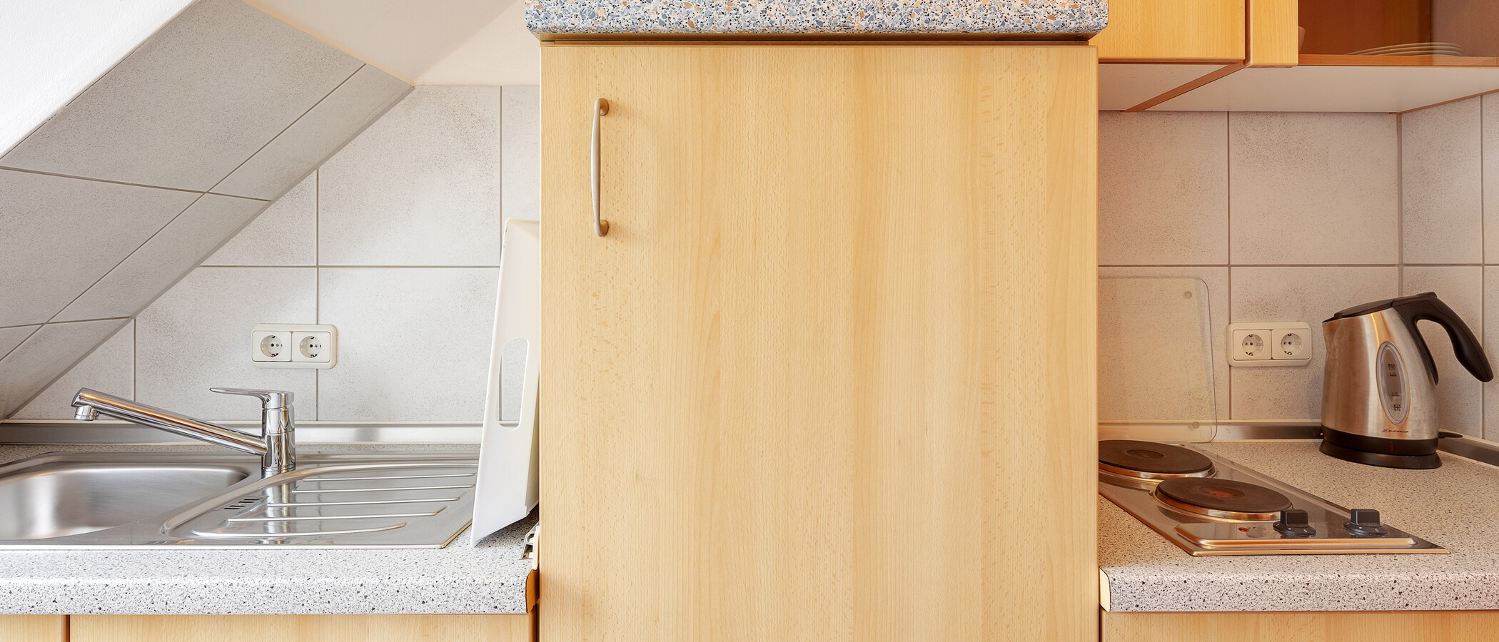 Dachgeschosswohnung München Waldtrudering 02 Küche 6182