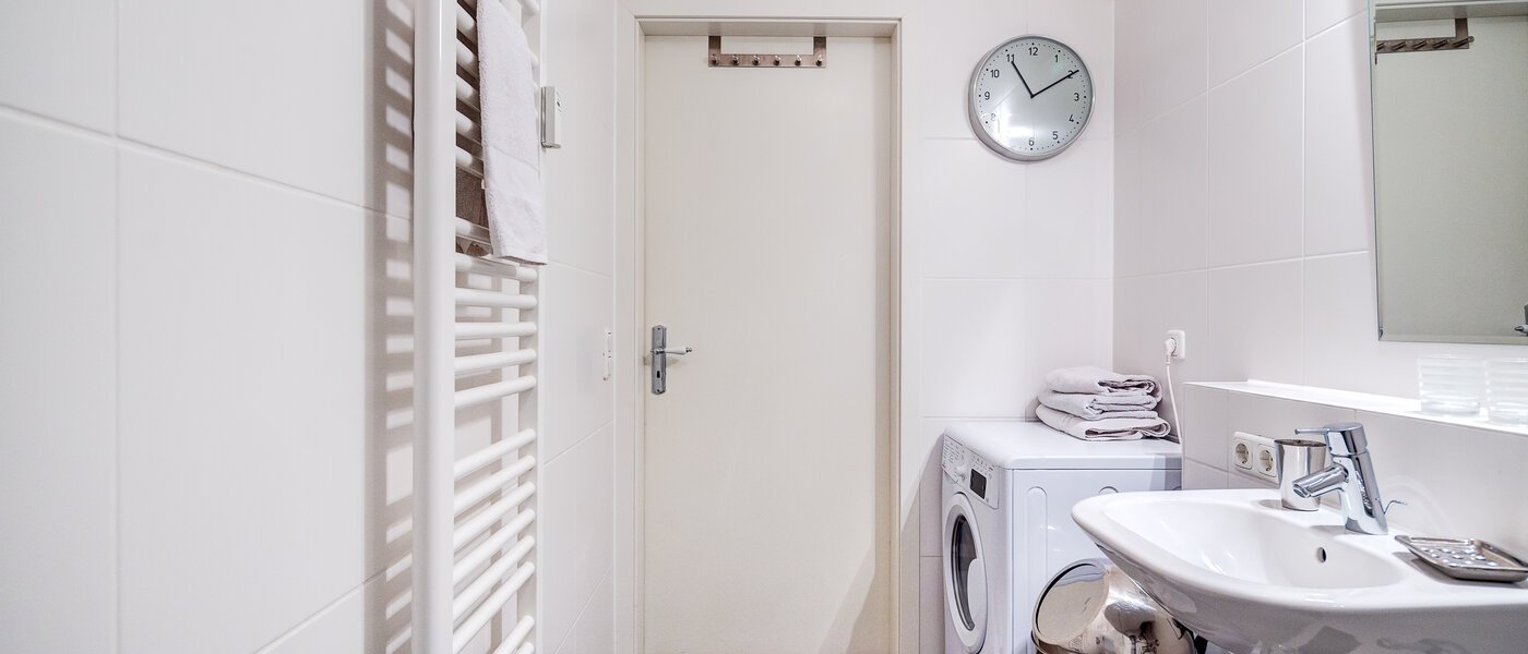 Wohnung München Bogenhausen 02 2. Badezimmer 6185