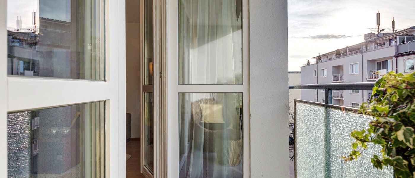 Wohnung München Schwabing (rechts der Leopoldstraße) 03 Balkon 6219