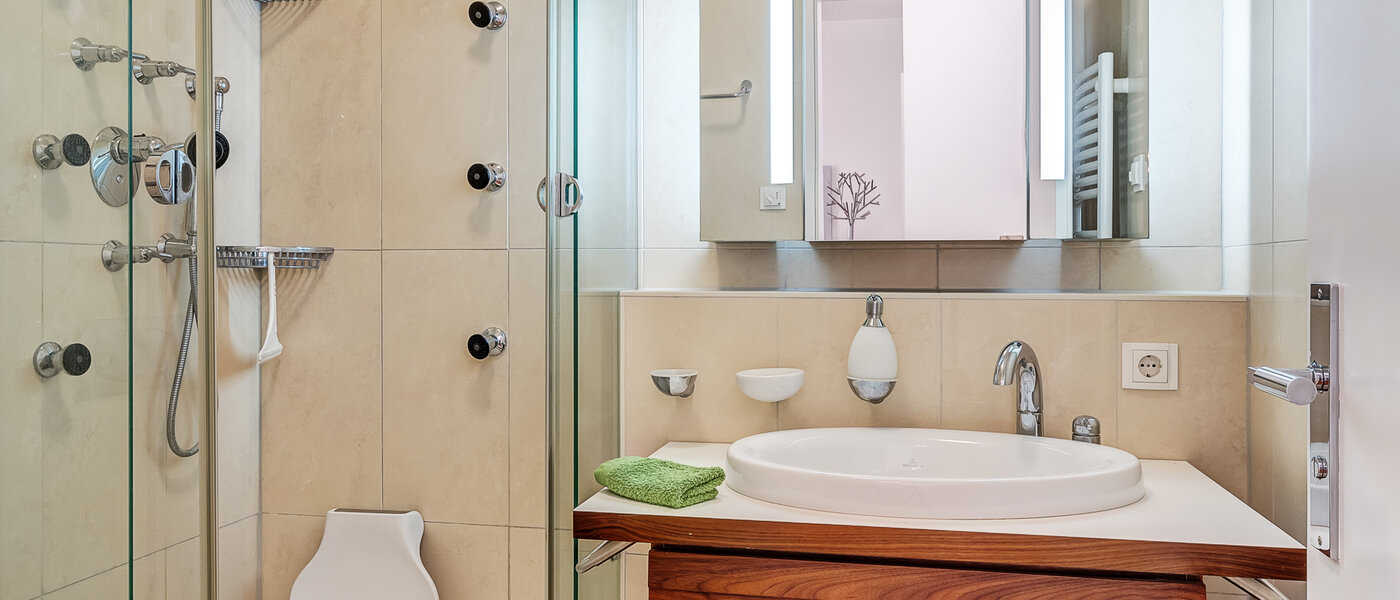 Wohnung München Schwabing-Nord (zw. Leopoldstraße & Englischen Garten) 02 2. Badezimmer 6300