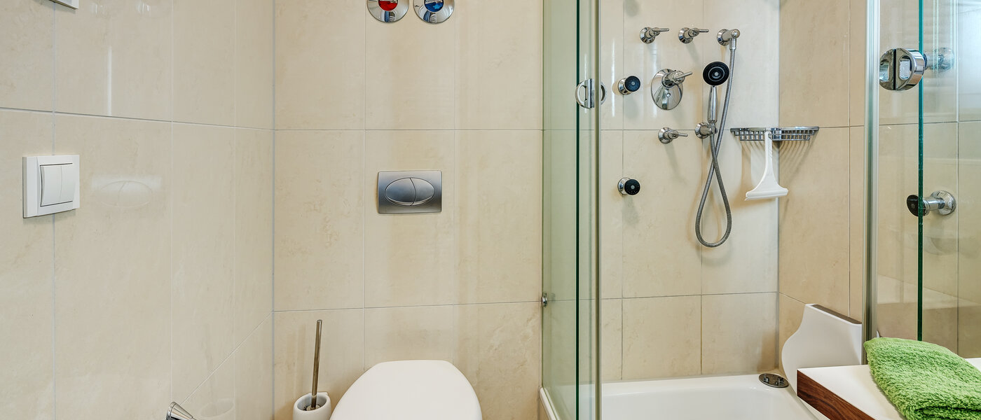 Wohnung München Schwabing-Nord (zw. Leopoldstraße & Englischen Garten) 03 2. Badezimmer 6300