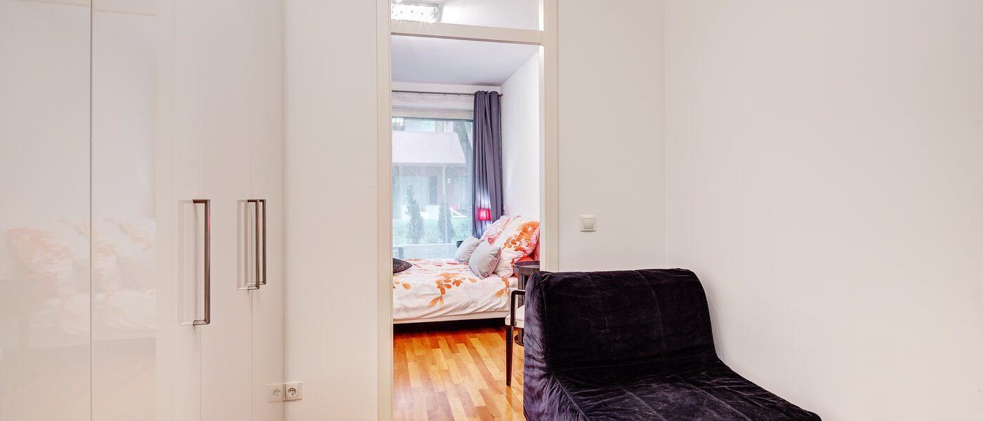 Wohnung München Schwabing-Nord (zw. Leopoldstraße & Englischen Garten) 01 Ankleide 6300