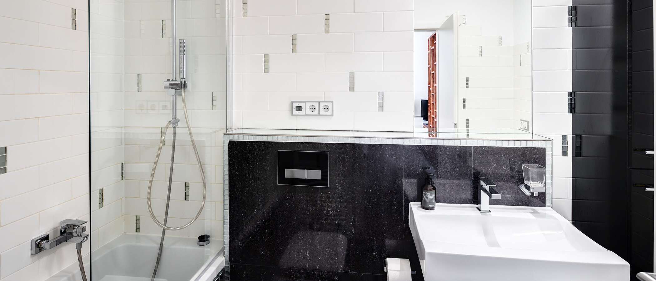 Wohnung München Glockenbachviertel 01 Badezimmer 6366