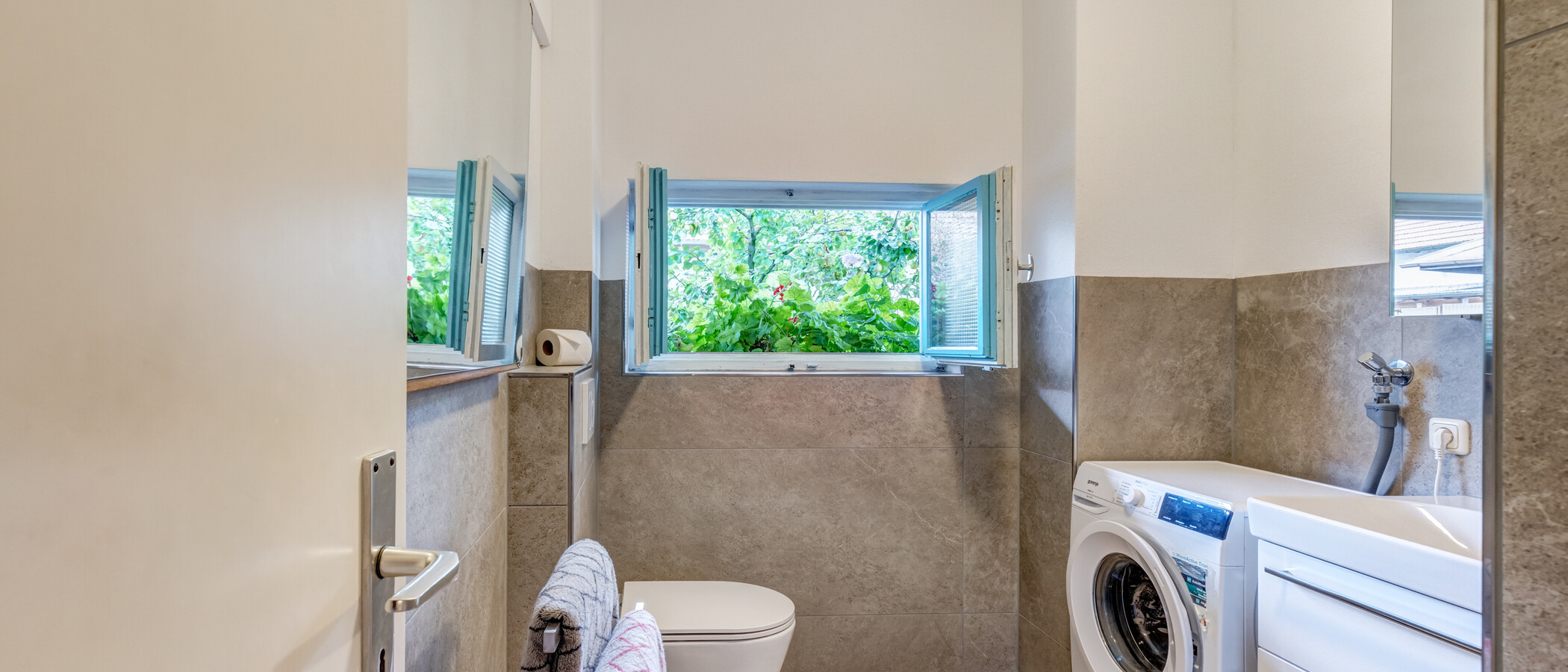 Wohnung Fahrenzhausen 01 Badezimmer 6417