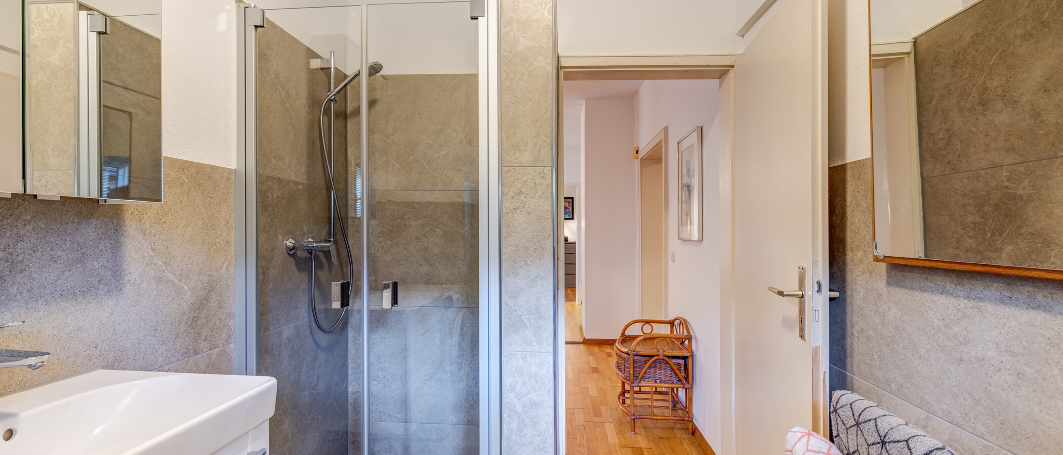 Wohnung Fahrenzhausen 03 Badezimmer 6417
