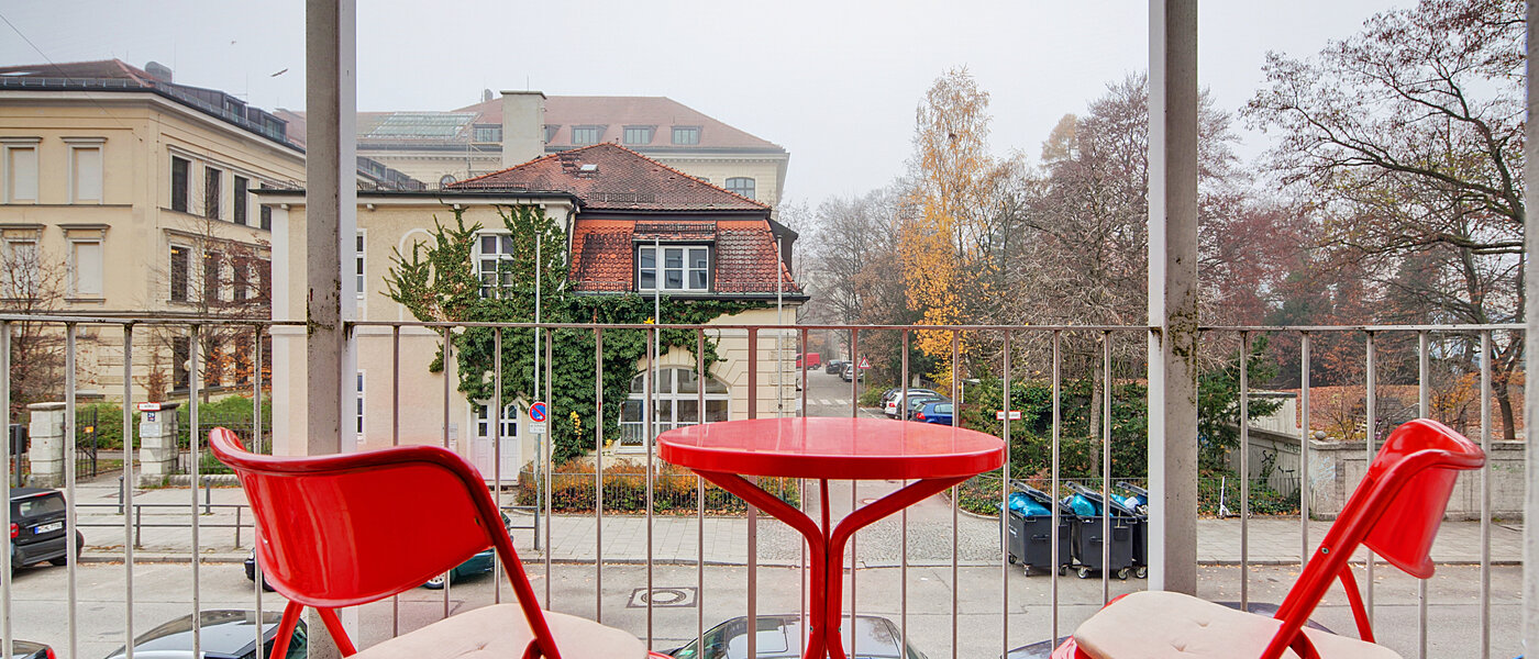 Wohnung München Schwabing (links der Leopoldstraße) 01 Balkon 6480