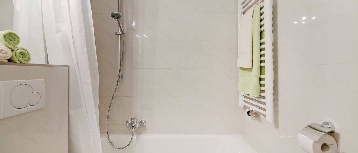 Wohnung München Schwabing-West (rund um den Hohenzollernplatz) 01 Badezimmer 6515