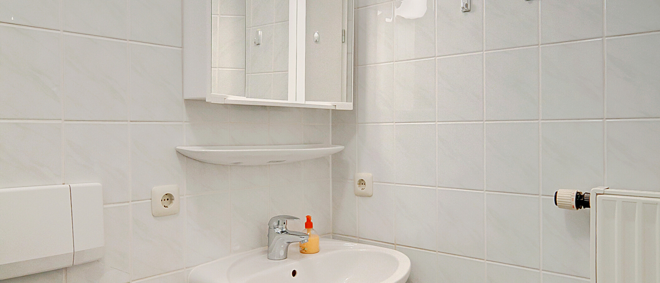 Wohnung Unterhaching 02 Badezimmer 6534