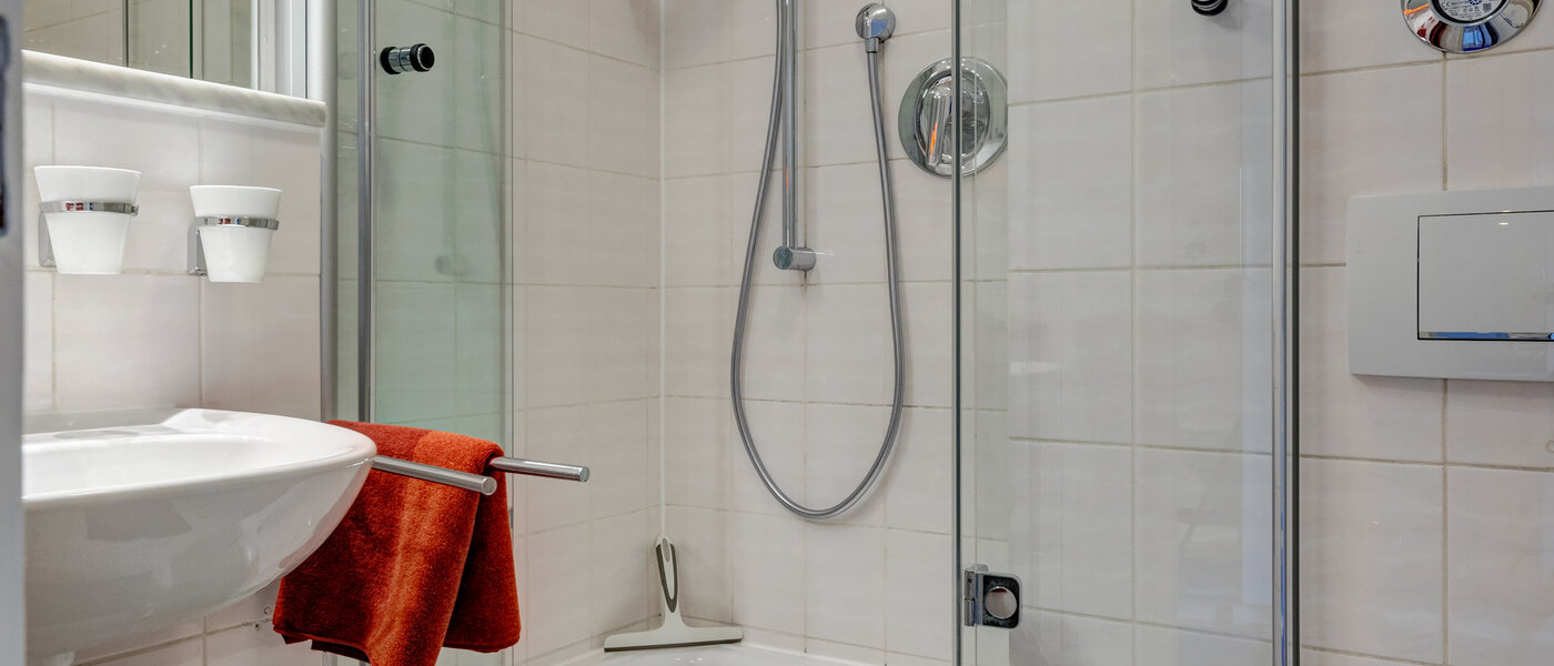 Wohnung München Schwabing-Nord (zw. Belgrad- & Leopoldstraße) 03 Badezimmer 6538