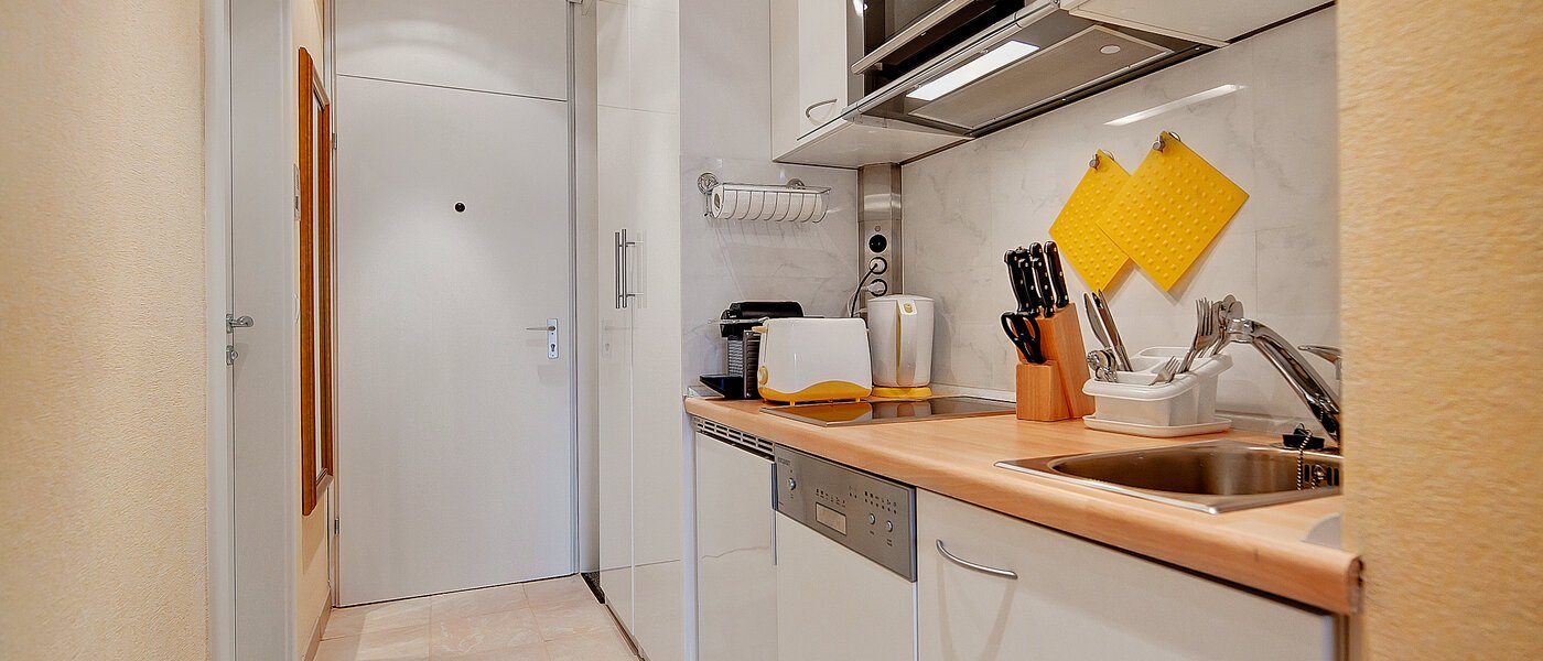 Wohnung München Milbertshofen 01 Küche 6551