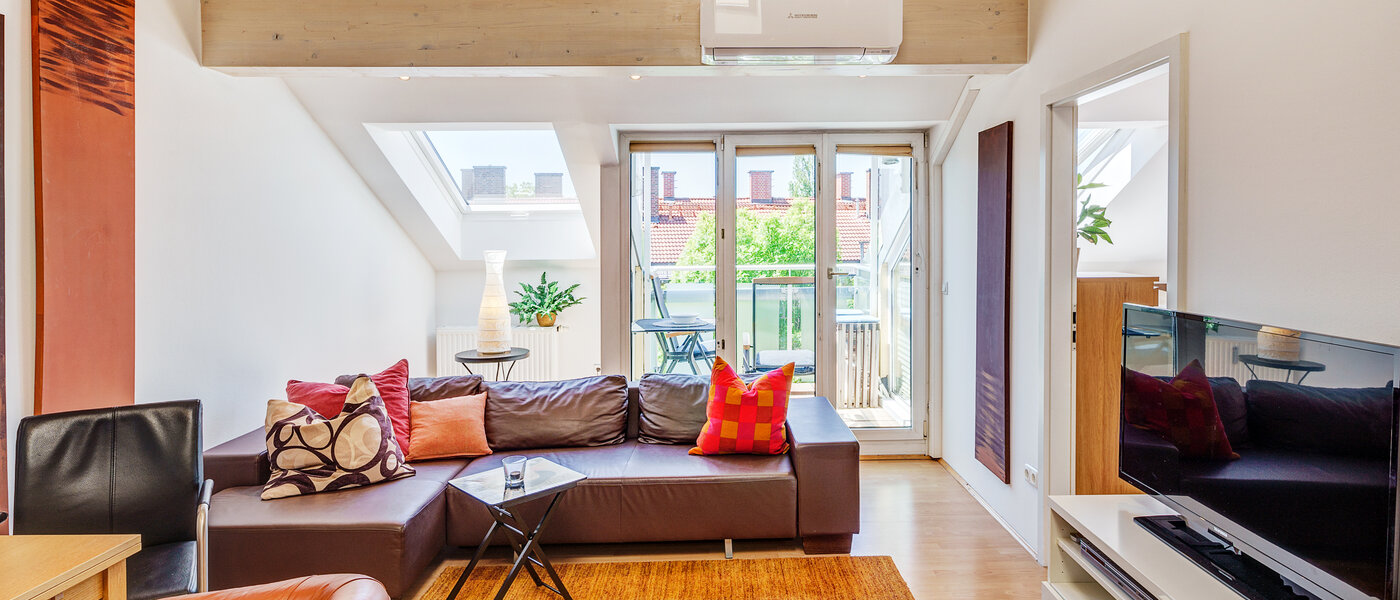 Dachgeschosswohnung München Giesing 01 Wohnbereich 6583