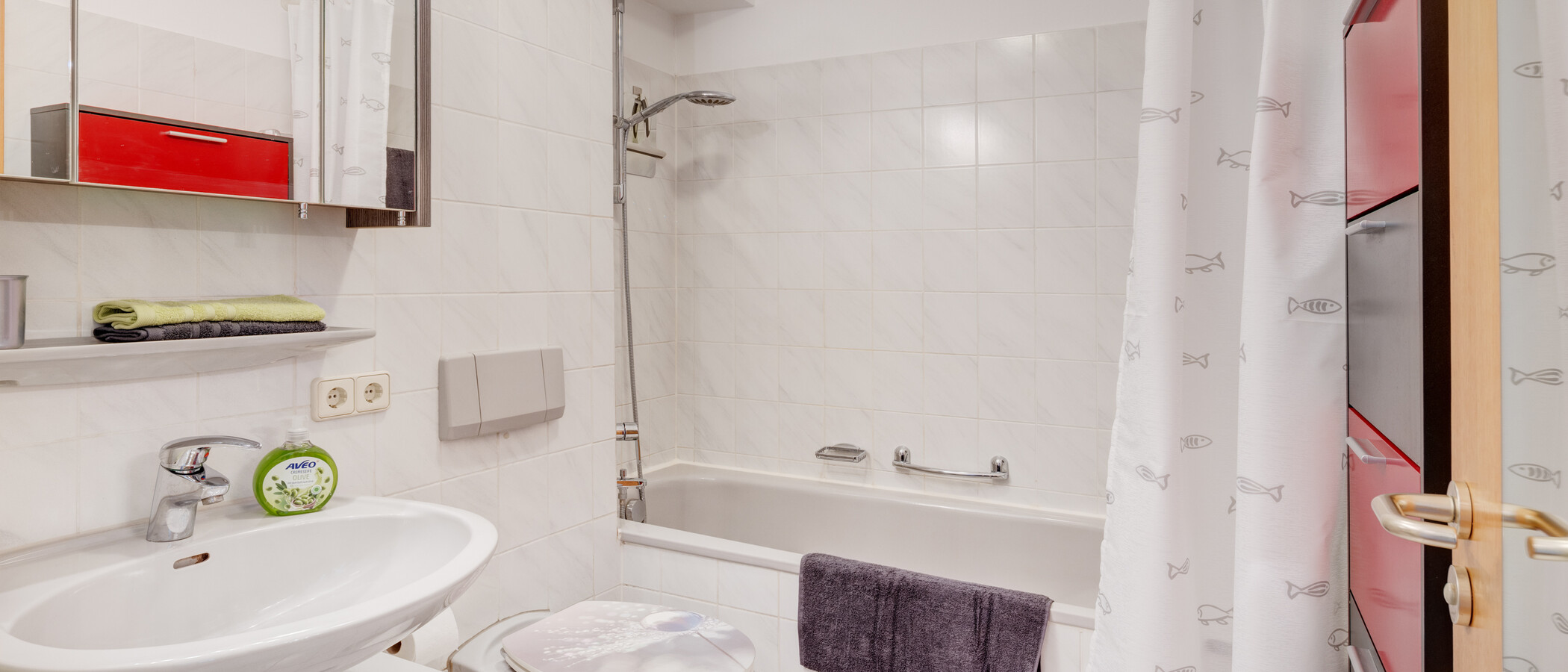 Gartenwohnung München Neuhausen 01 Badezimmer 6696
