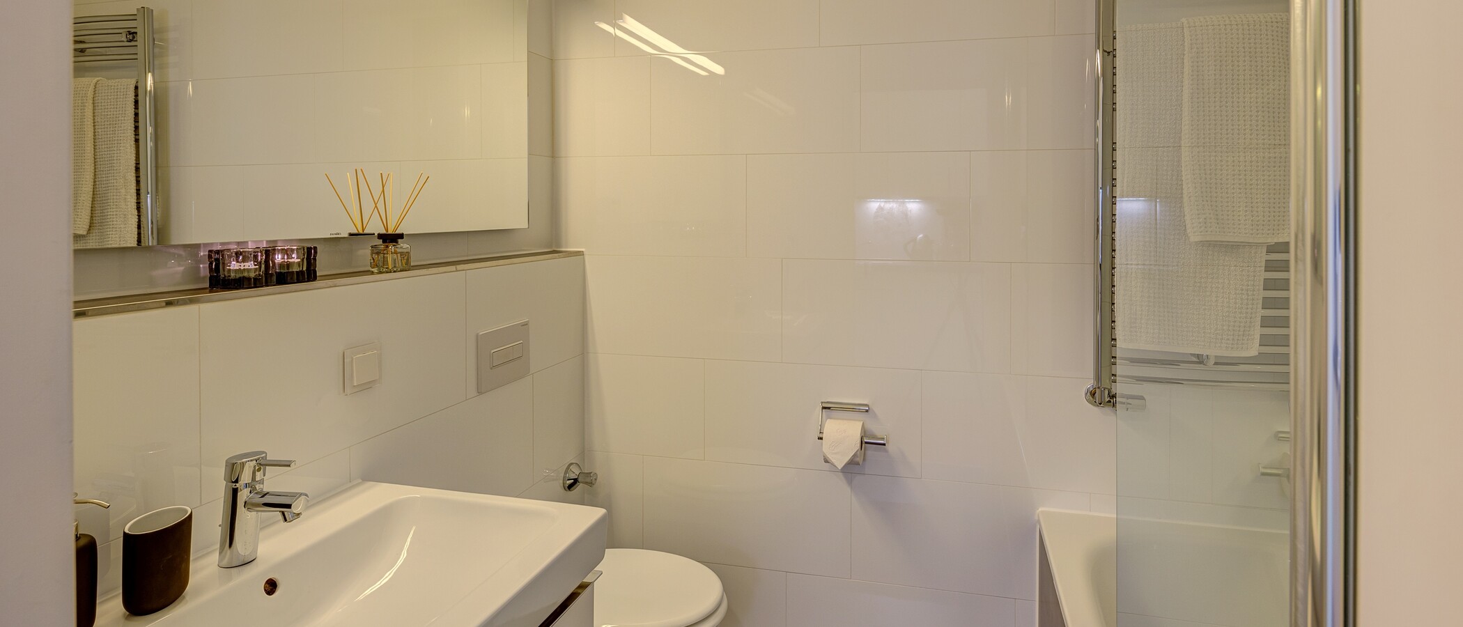 Wohnung München Arabellapark 02 Badezimmer 6700