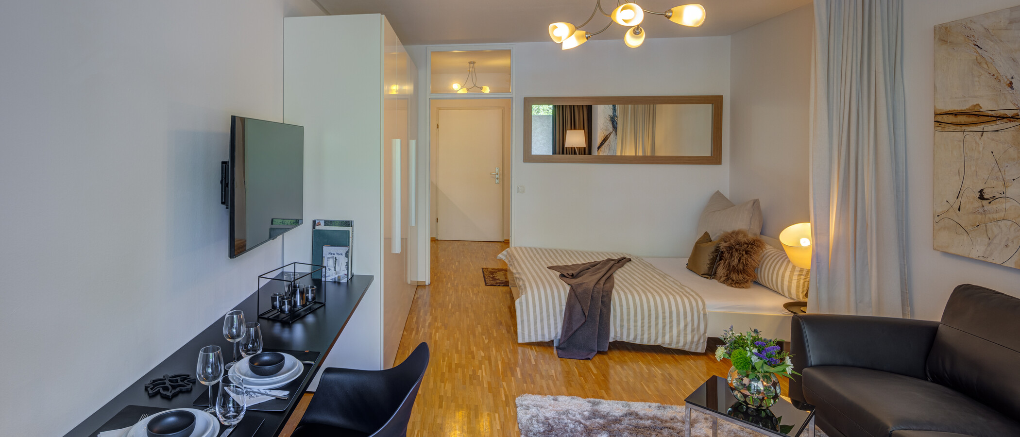 Wohnung München Arabellapark 02 Wohnbereich 6700