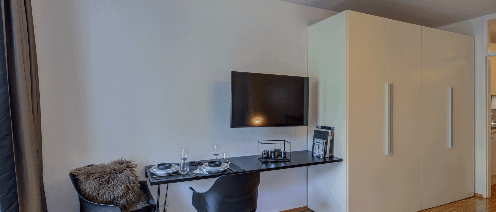 Wohnung München Arabellapark 03 Wohnbereich 6700
