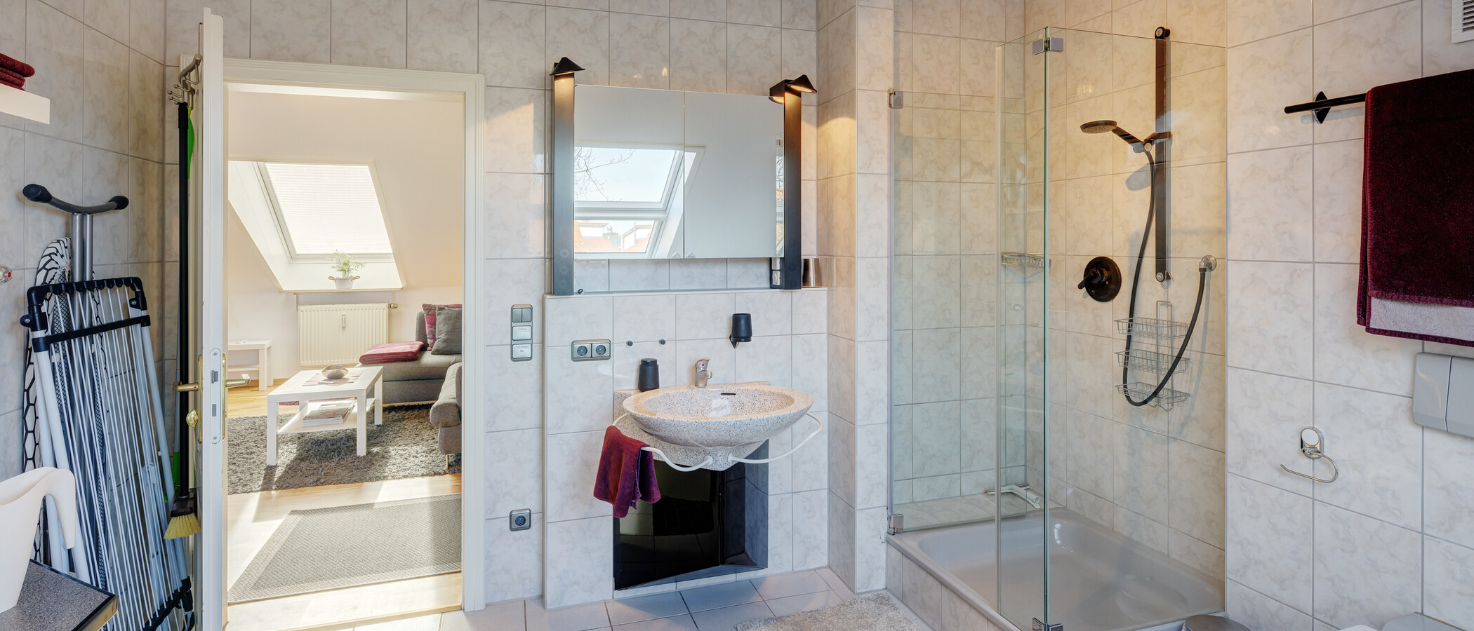 Dachgeschosswohnung Vaterstetten 04 Badezimmer 6726