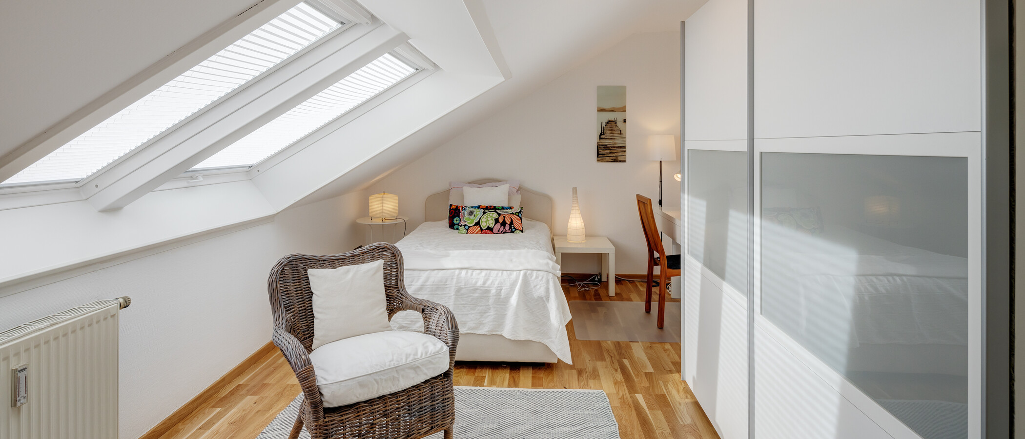 Dachgeschosswohnung Vaterstetten 01 2. Schlafzimmer	 6726