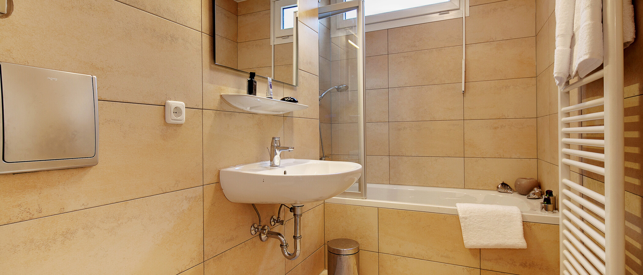 Wohnung München Obermenzing 01 Badezimmer 6768