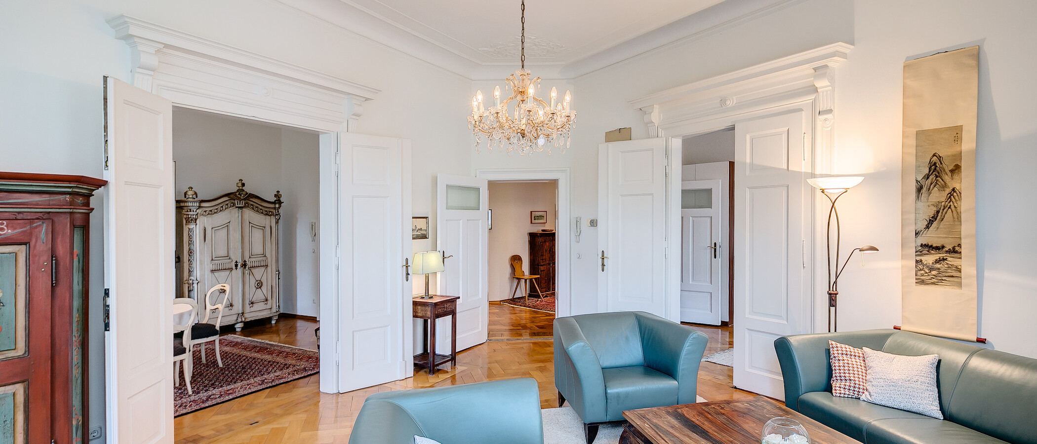 Wohnung München Altbogenhausen 03 Wohnzimmer 681
