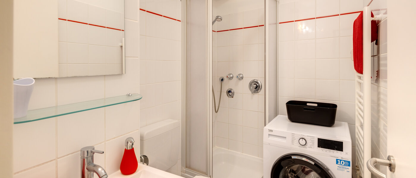 Wohnung München Glockenbachviertel 01 Badezimmer 6835