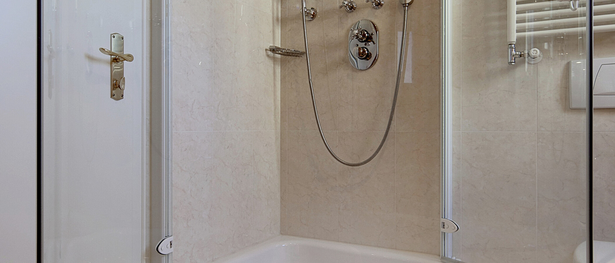 Maisonettewohnung München Schwabing (rechts der Leopoldstraße) 03 2. Badezimmer 6884