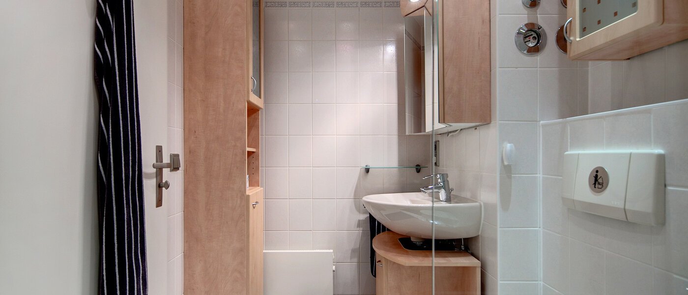 Wohnung Dachau 02 Badezimmer 6898