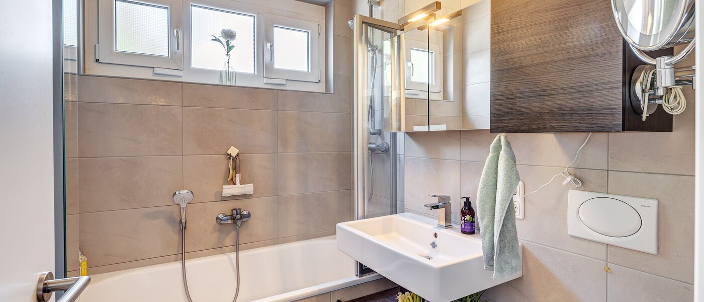 Dachterrassenwohnung München Fasanerie 01 Badezimmer 6919