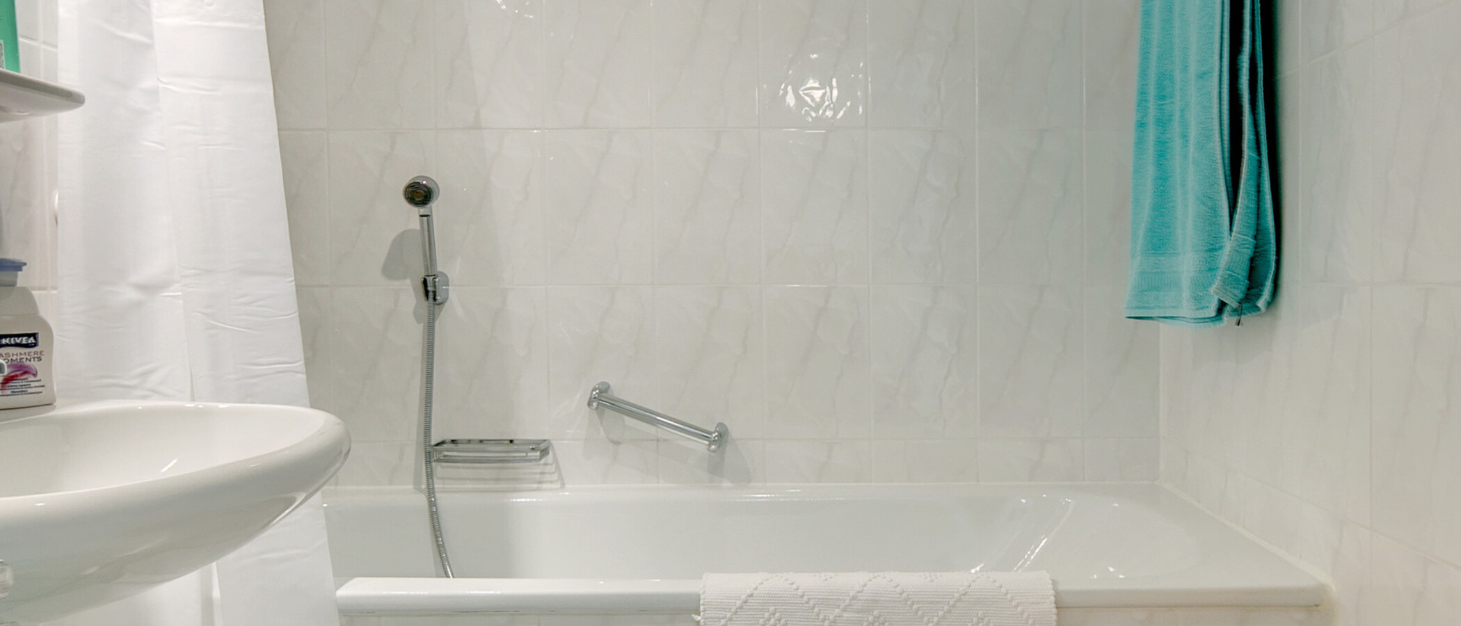 Wohnung München Schwabing-Nord (zw. Belgrad- & Leopoldstraße) 04 Badezimmer 6928