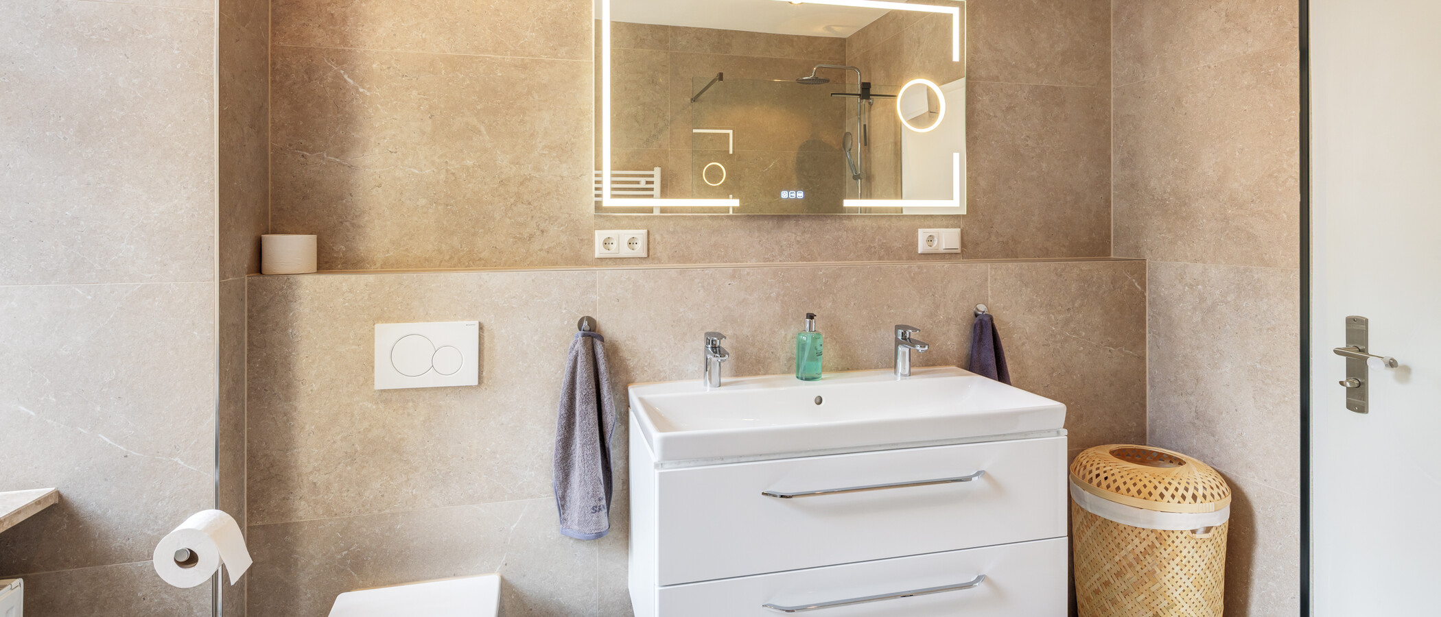 Wohnung München Haidhausen 01 Badezimmer 6981