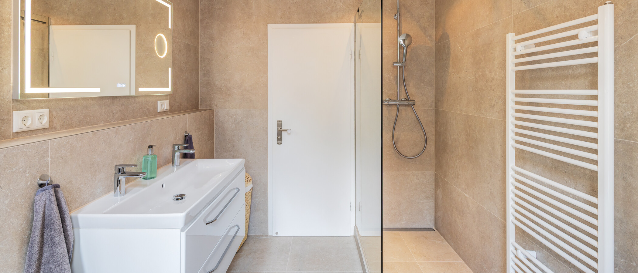 Wohnung München Haidhausen 02 Badezimmer 6981