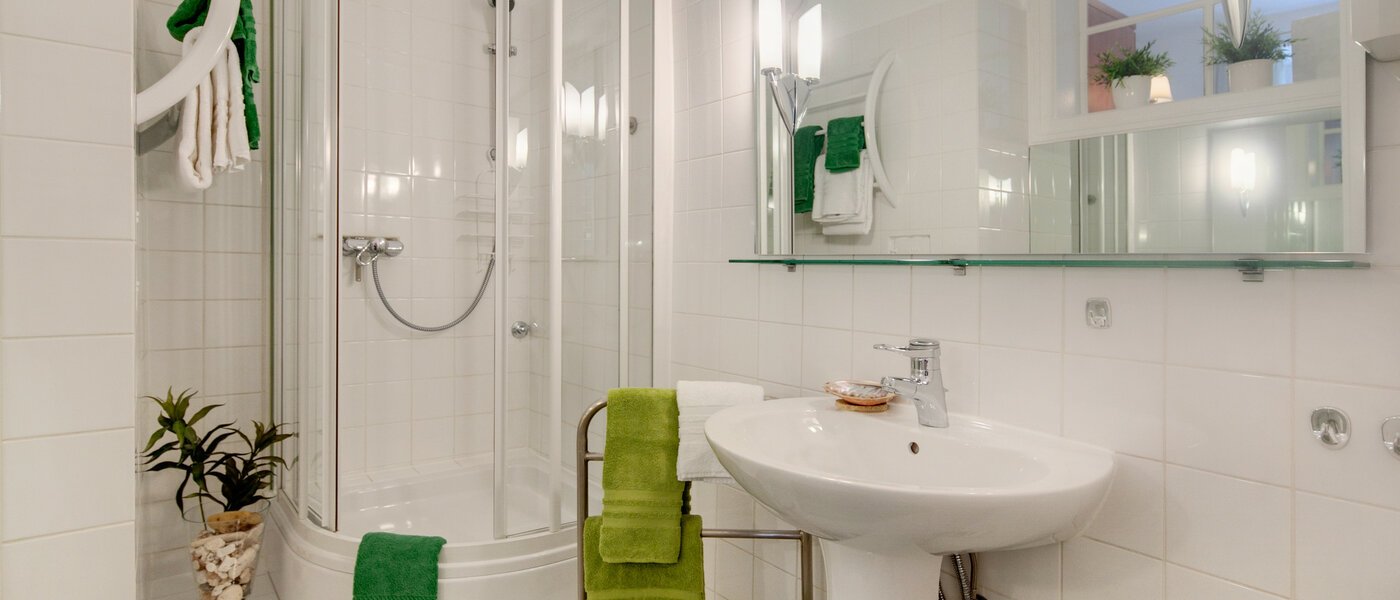 Wohnung München Glockenbachviertel 01 2. Badezimmer 6991