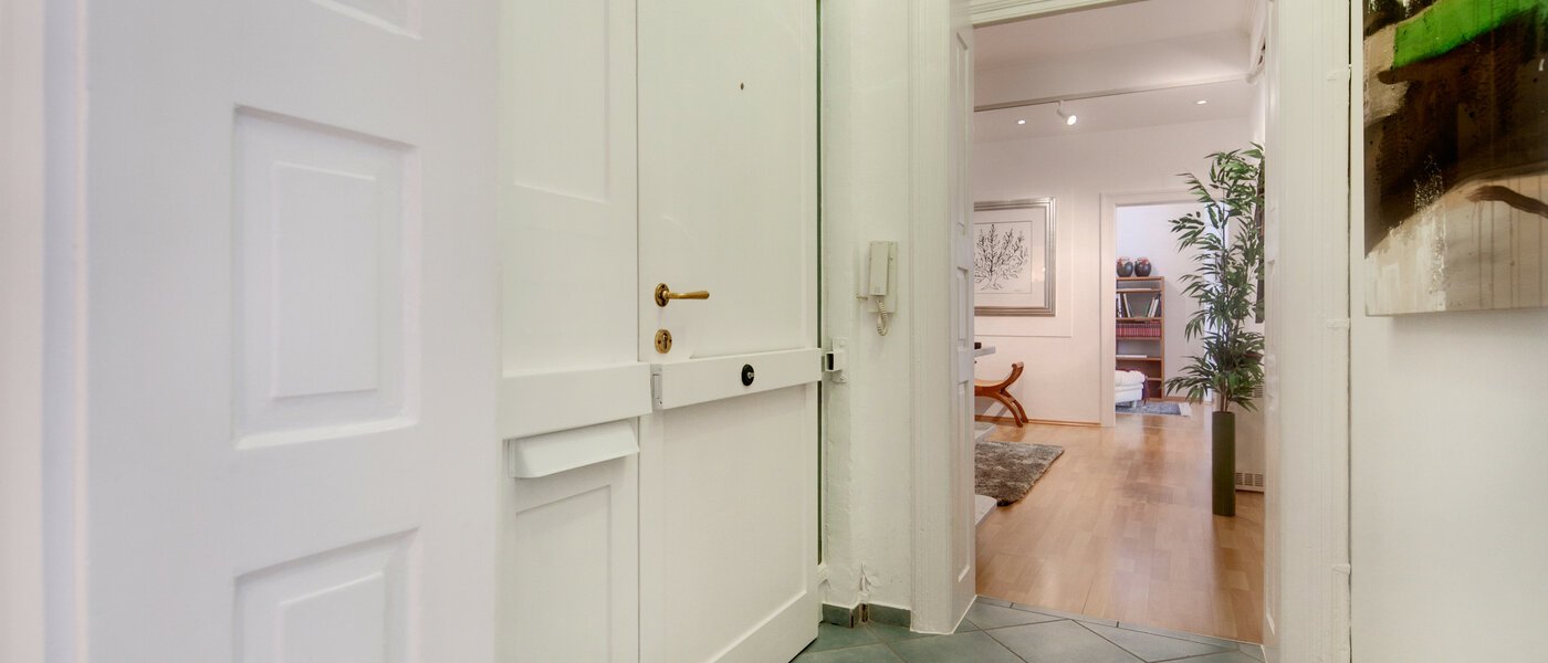 Wohnung München Glockenbachviertel 01 Flur/Gang 6991
