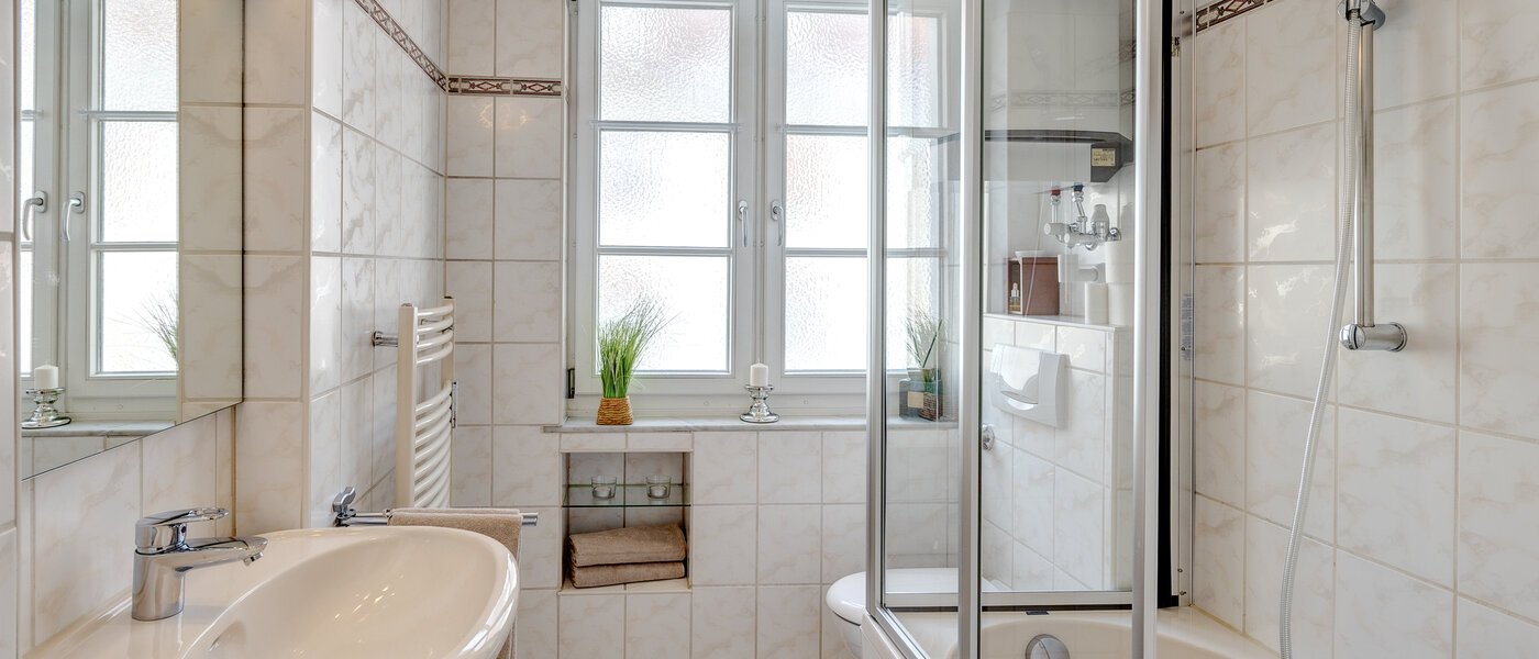 Wohnung München Schwabing 01 Badezimmer 7034