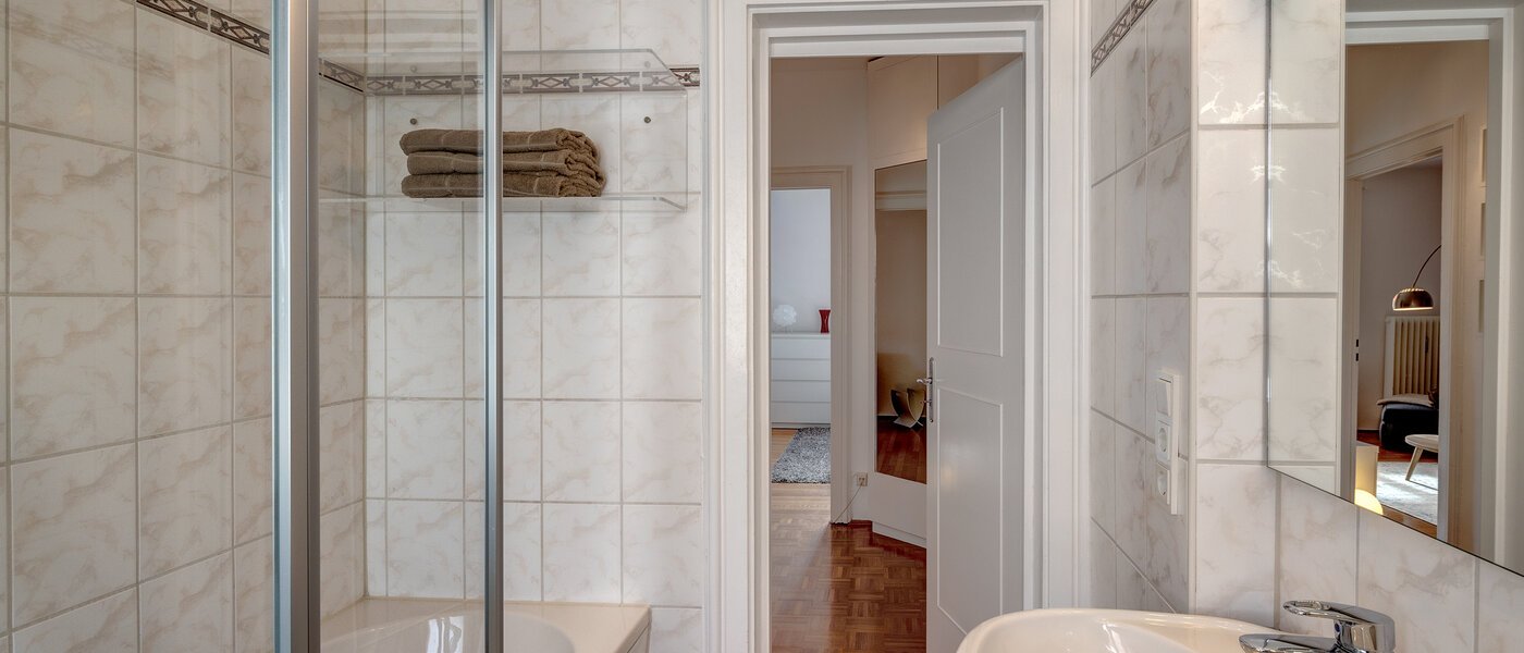 Wohnung München Schwabing 03 Badezimmer 7034