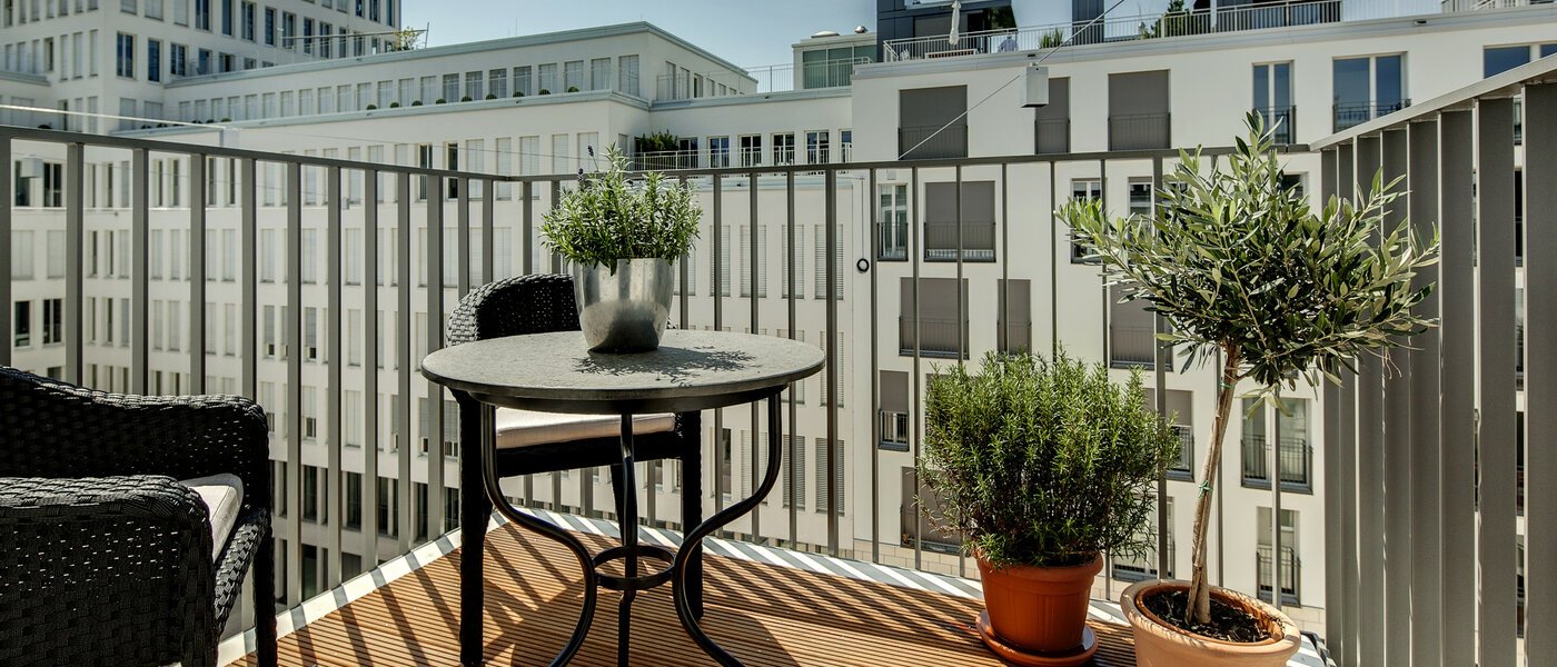 Wohnung München Maxvorstadt 01 Balkon 7037