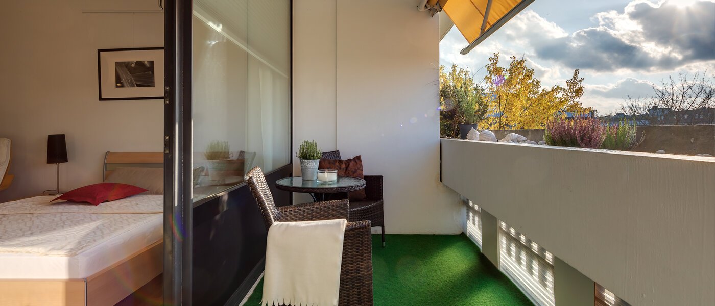 Wohnung München Schwabing 02 Balkon 7050